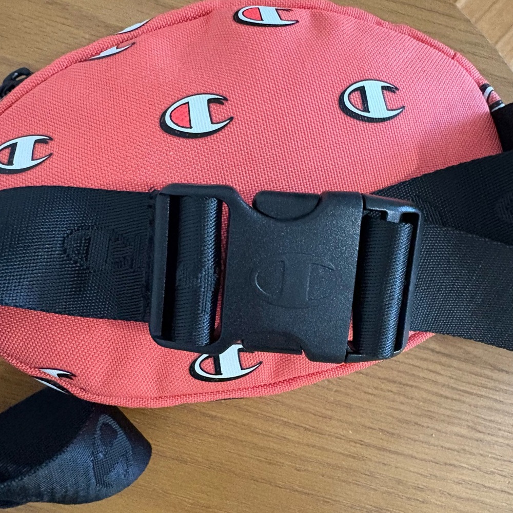 Champion Belt Bag - Picture 4 of 8